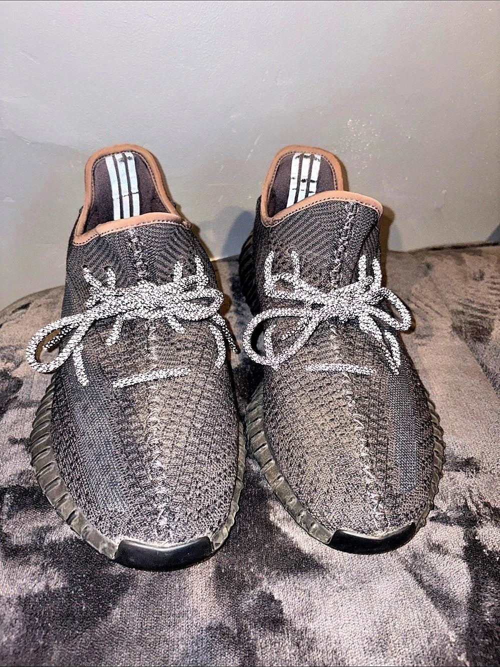 adidas Yeezy Boost 350 Men's Black Sneakers